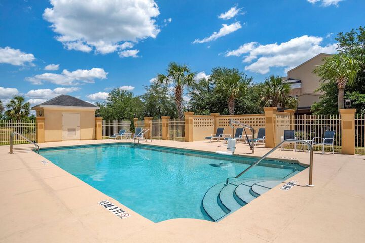 Pool 31 of 61
