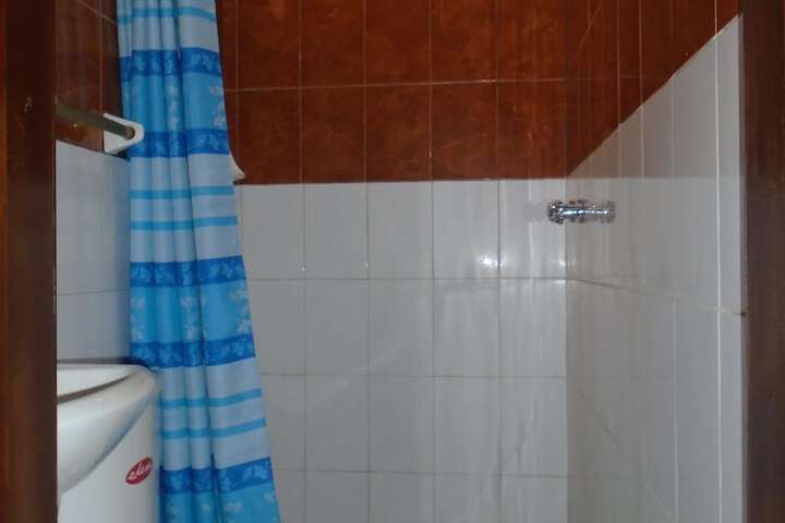 Room 32 of 111
