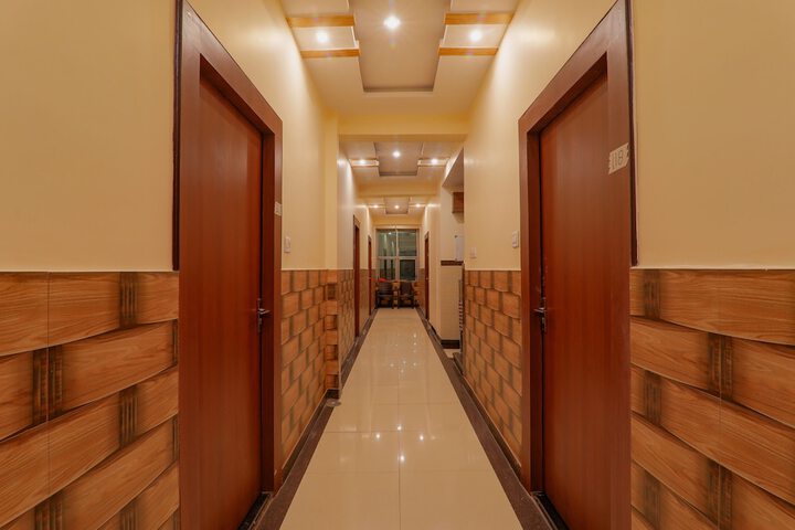 Hotel Interior 4 of 44