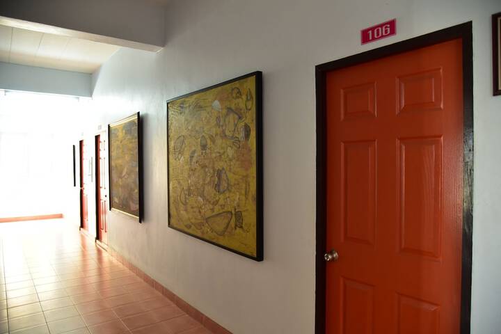 Ballroom/Hall 16 of 22
