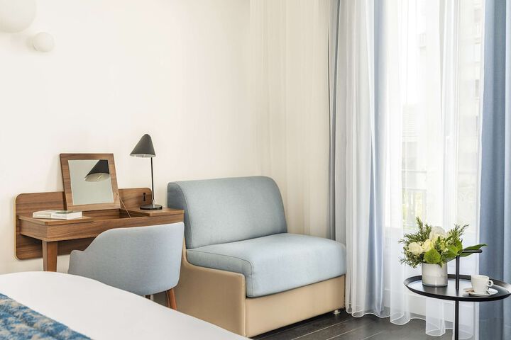 Room 29 of 65