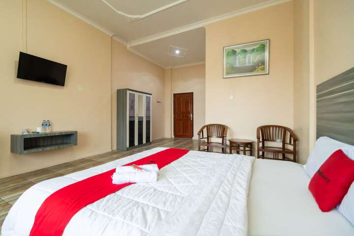 Room 6 of 39