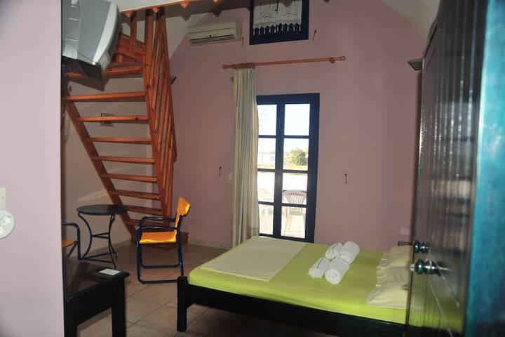 Room 6 of 46