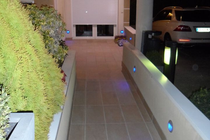 Hotel Exterior 59 of 64