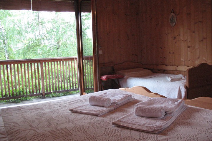Room 18 of 144