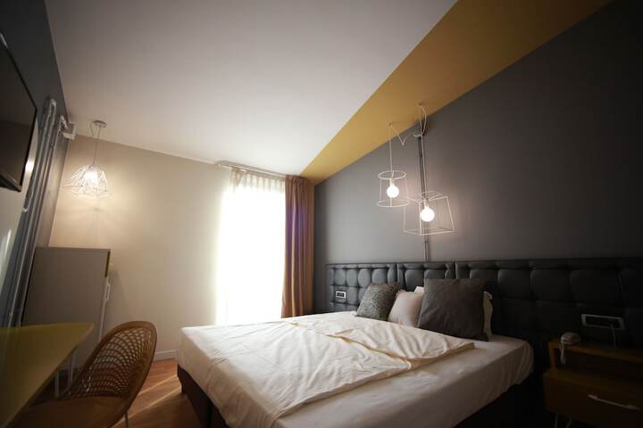 Room 14 of 75