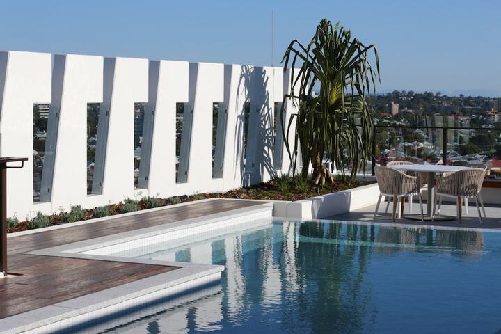 Pool 44 of 82