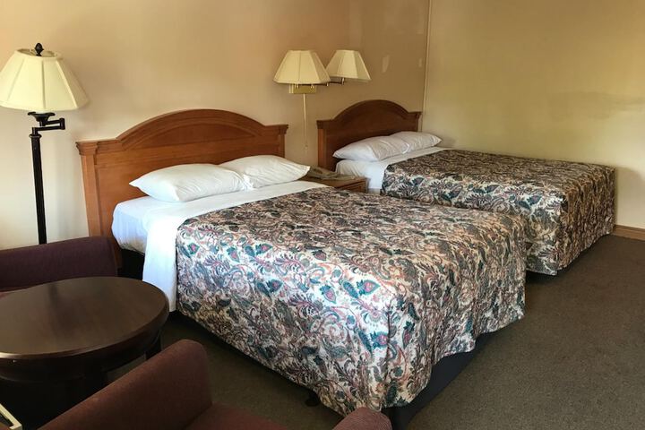Room 28 of 67