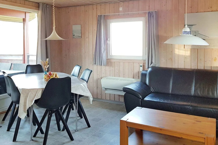 Peaceful Holiday Home in RÃ¸mÃ¸ near Sea