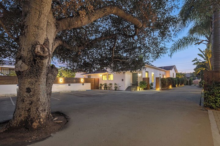 Property Grounds 160 of 198