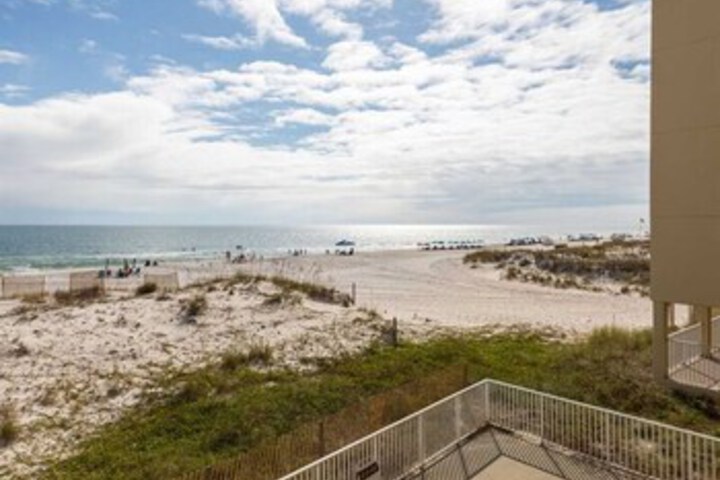 Beach 13 of 39