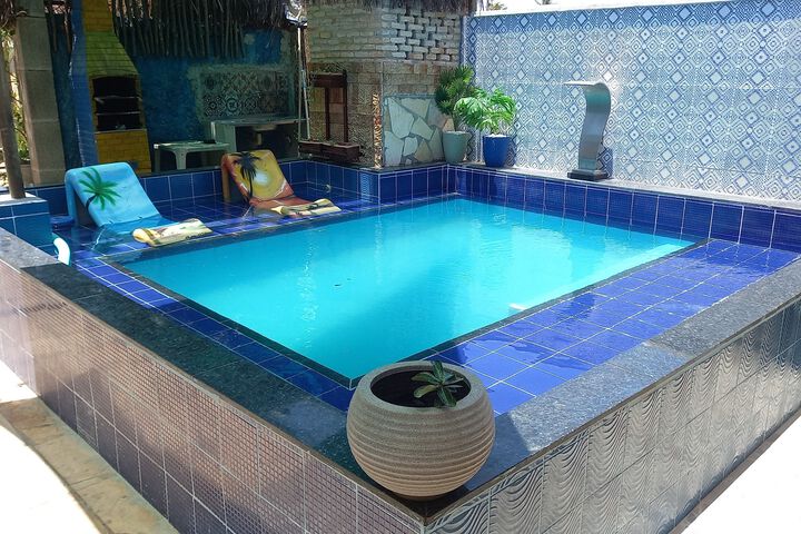 Room 7 of 10