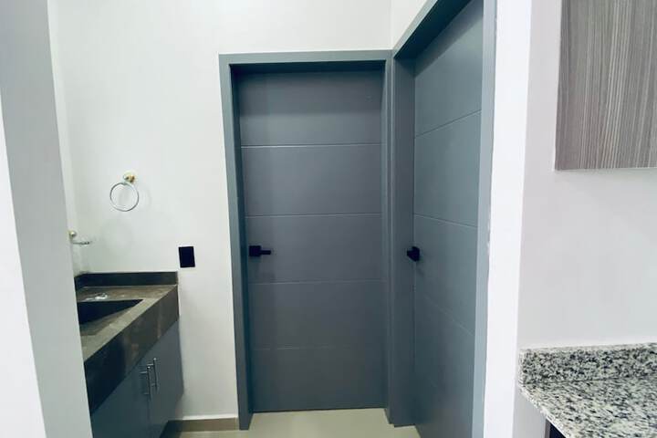 Room 78 of 99