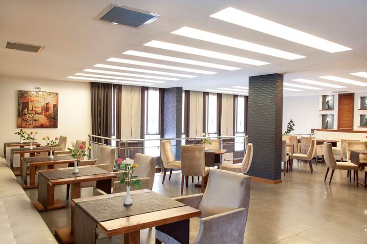 Cafe