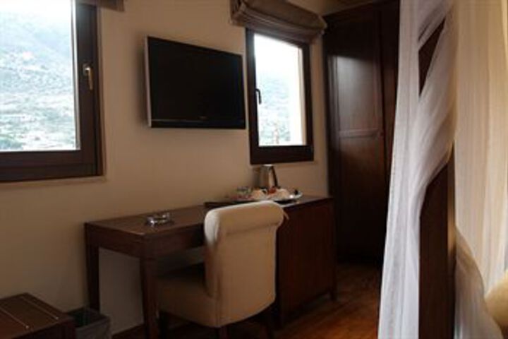 Room 31 of 51
