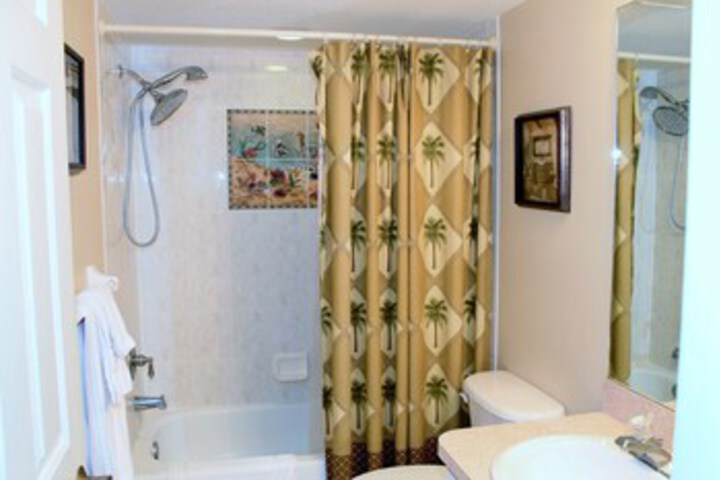 Room 3 of 20
