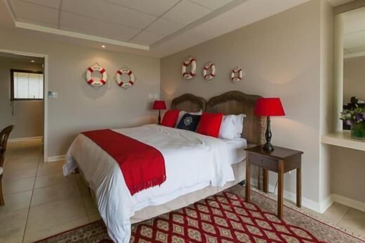 Room 28 of 79