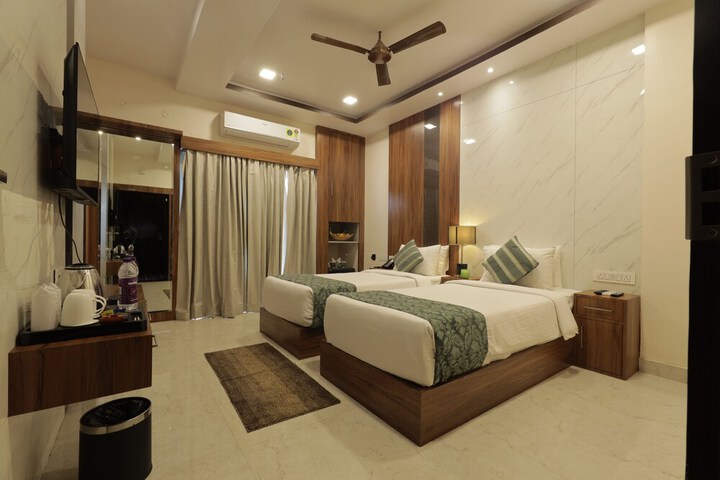 Room 19 of 140
