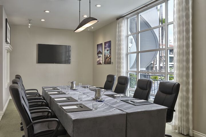 Meeting facility