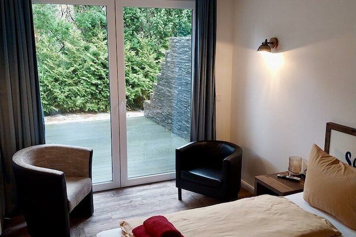 Room 46 of 239