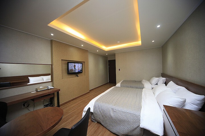 Room 22 of 119