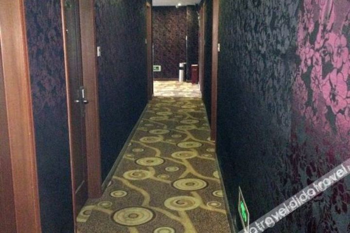 Hotel Interior 4 of 7