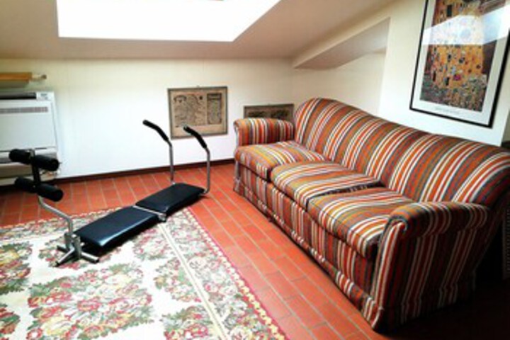 Room 20 of 21