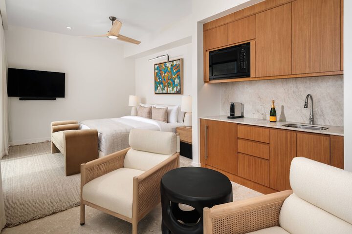 Room 15 of 138