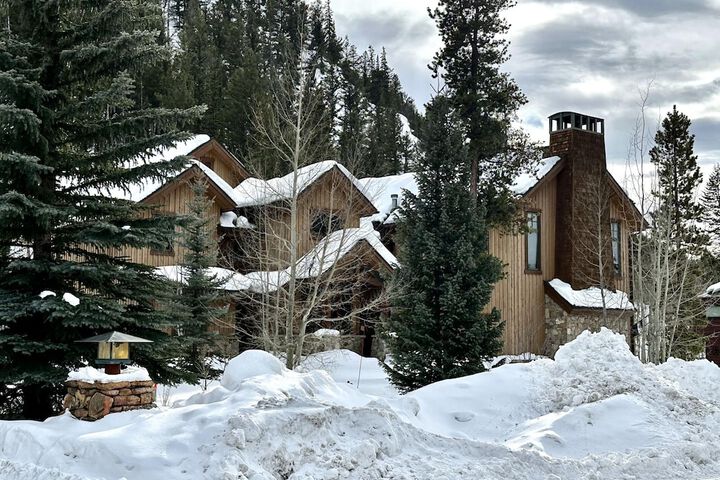 Hotel 54 of 55