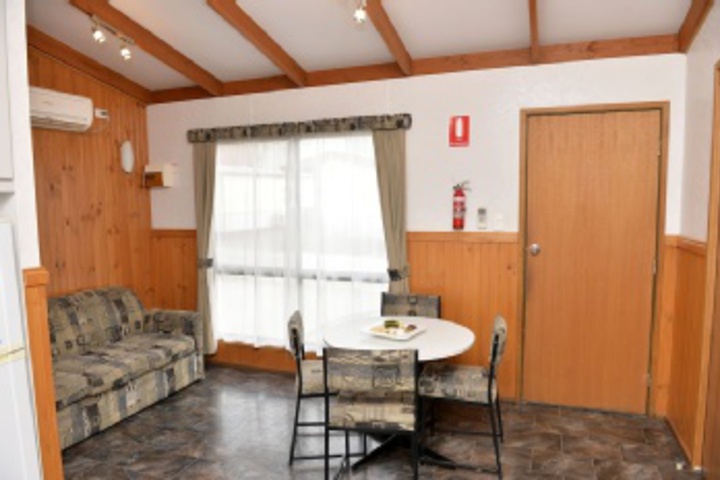 Room 166 of 324