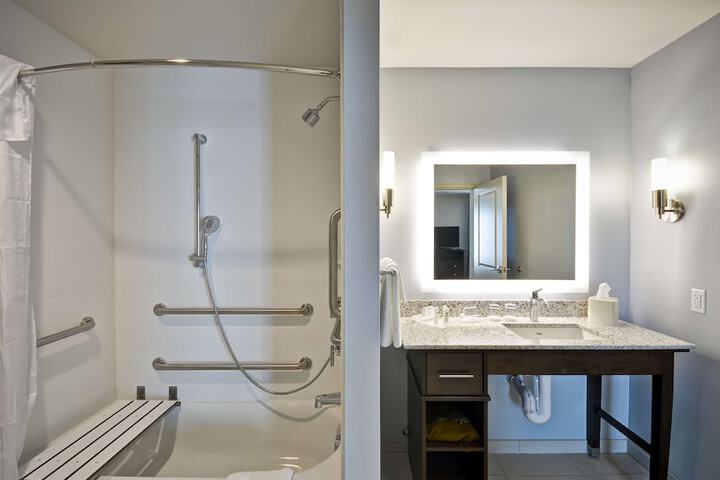 Bathroom shower