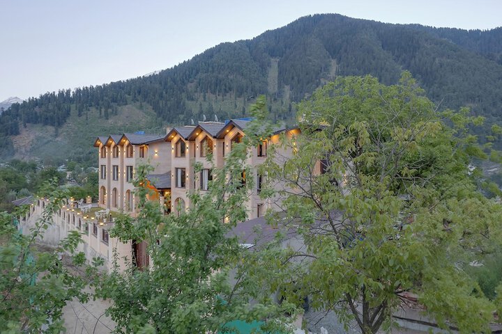 Hotel 28 of 34