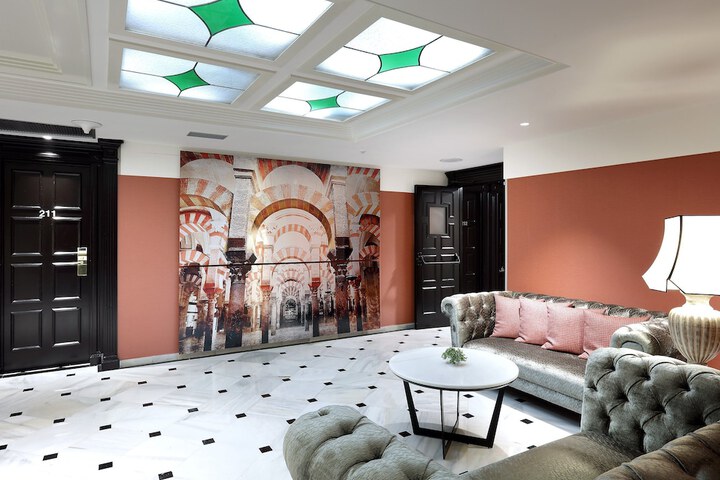 Hotel Interior 8 of 70