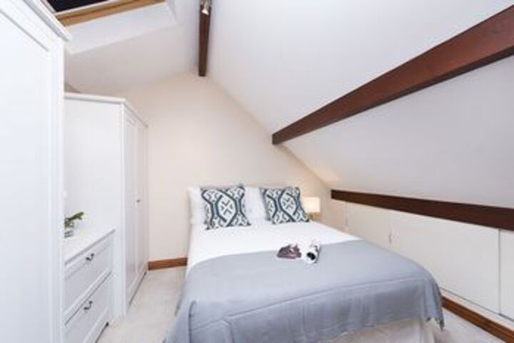 Room 14 of 26