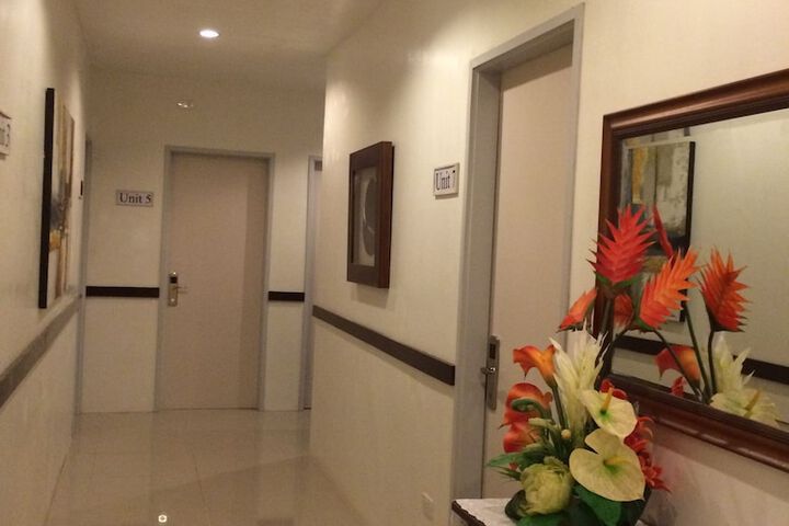 Ballroom/Hall 9 of 10