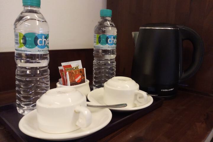 Breakfast/Coffee Service 14 of 42