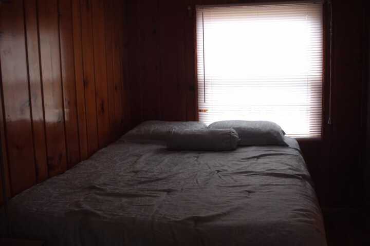 Room 2 of 71