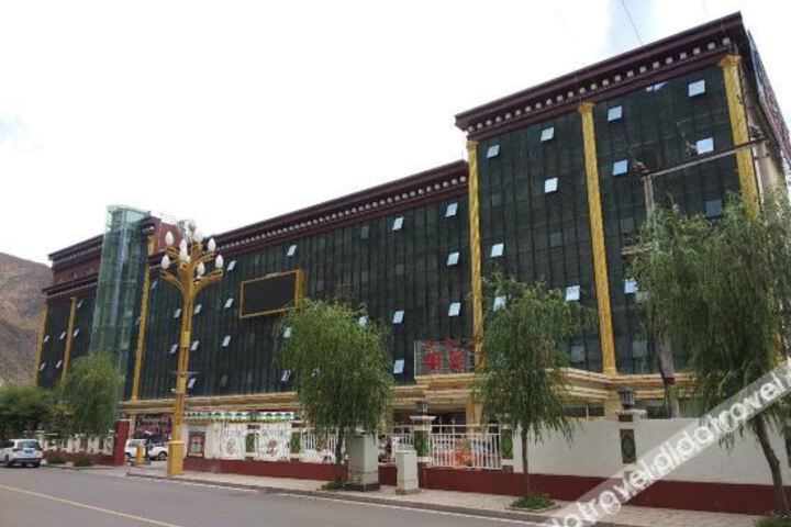 Changdu Mingsheng Yinxiang Hotel