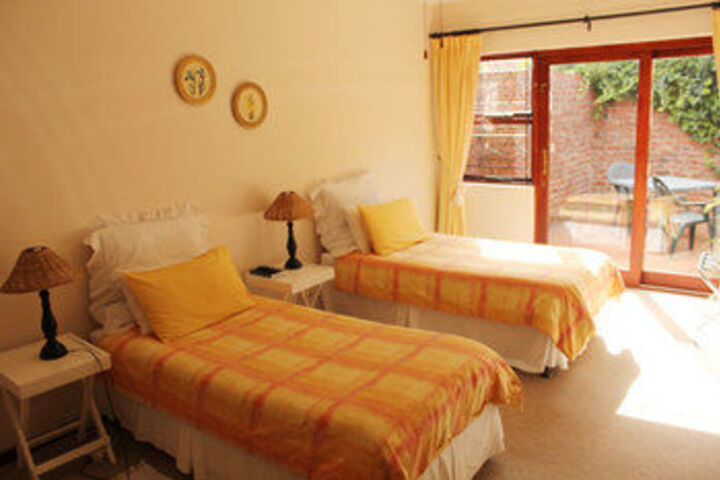 Room 13 of 21