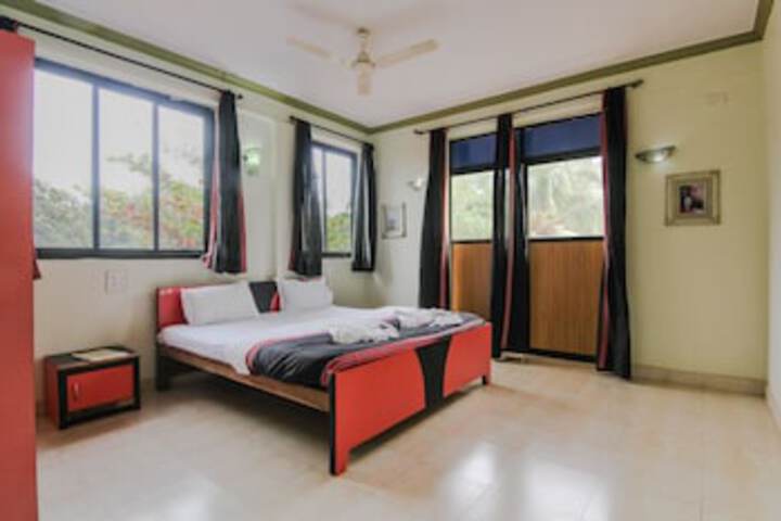 Morjim Bay Resorts