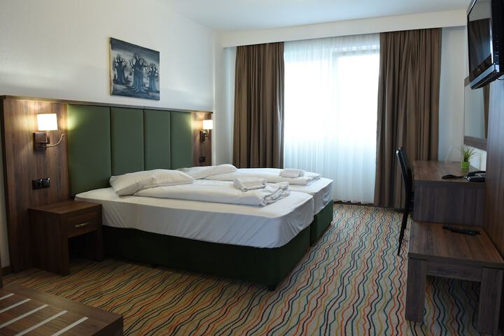 Room 3 of 19