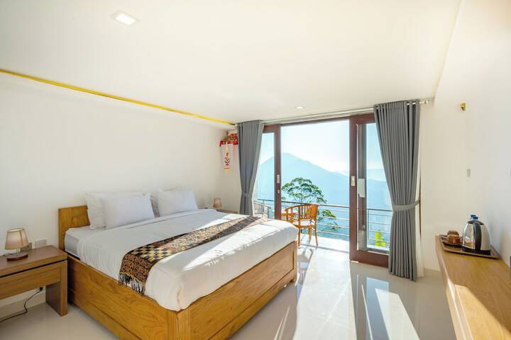 Room 2 of 54