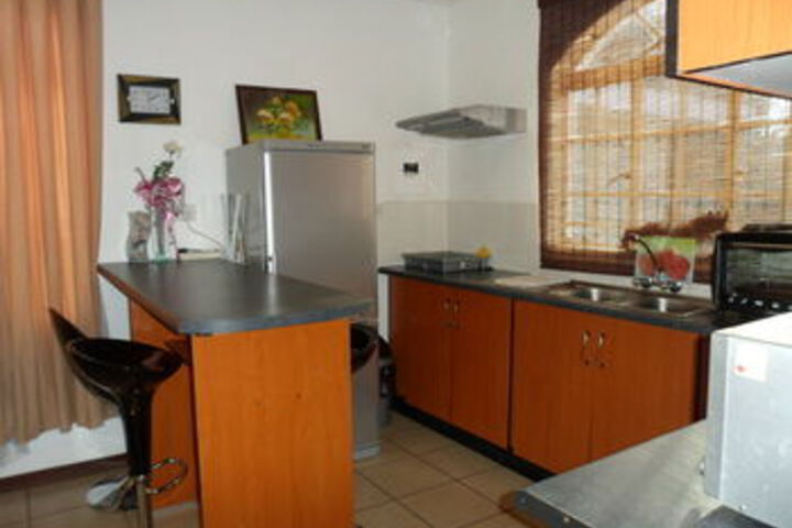 Room 16 of 27