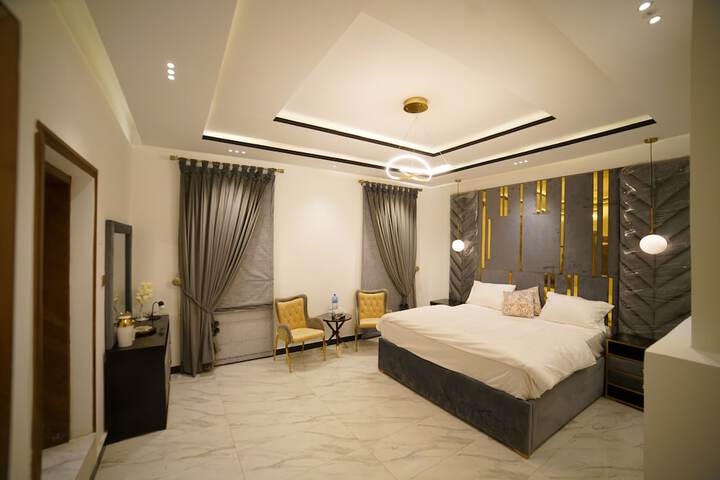 Room 5 of 54