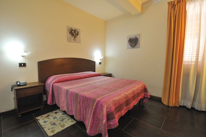 Room 28 of 55
