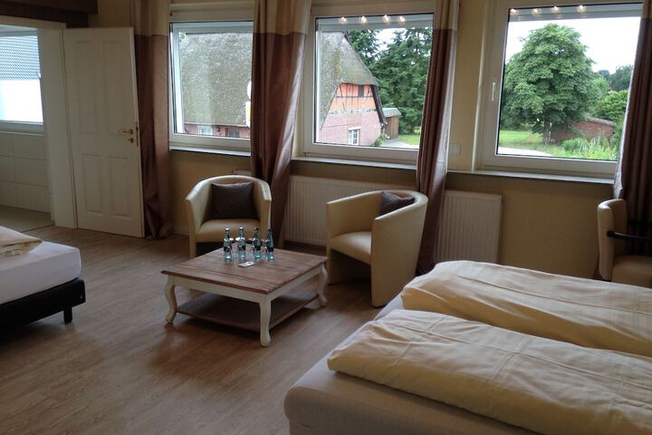 Room 5 of 87