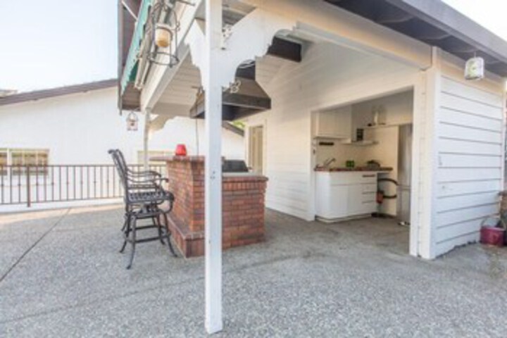 Terrace/Patio 4 of 43