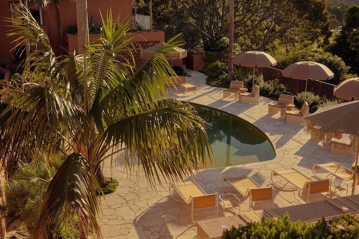 Pool 33 of 47