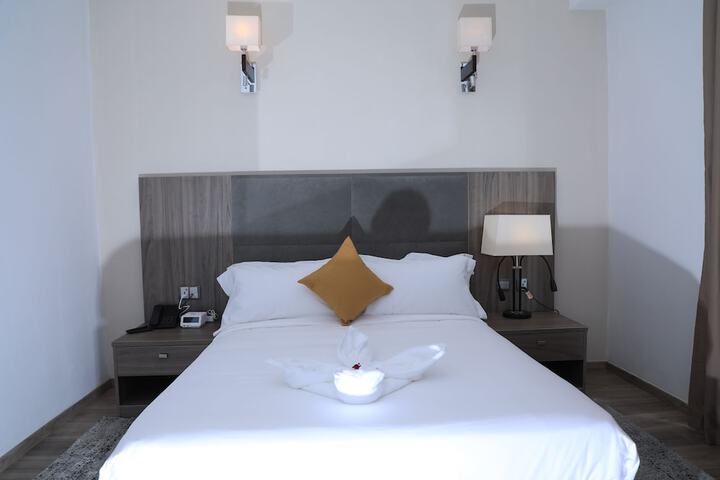 Room 9 of 60