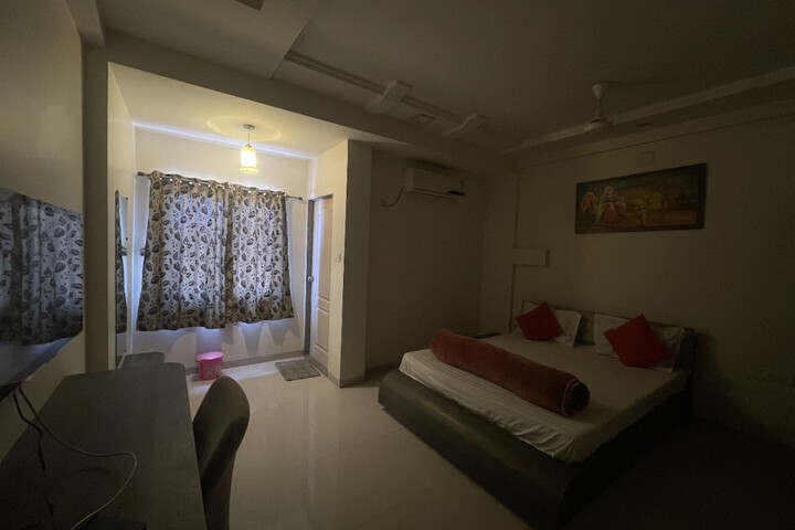Room 19 of 24